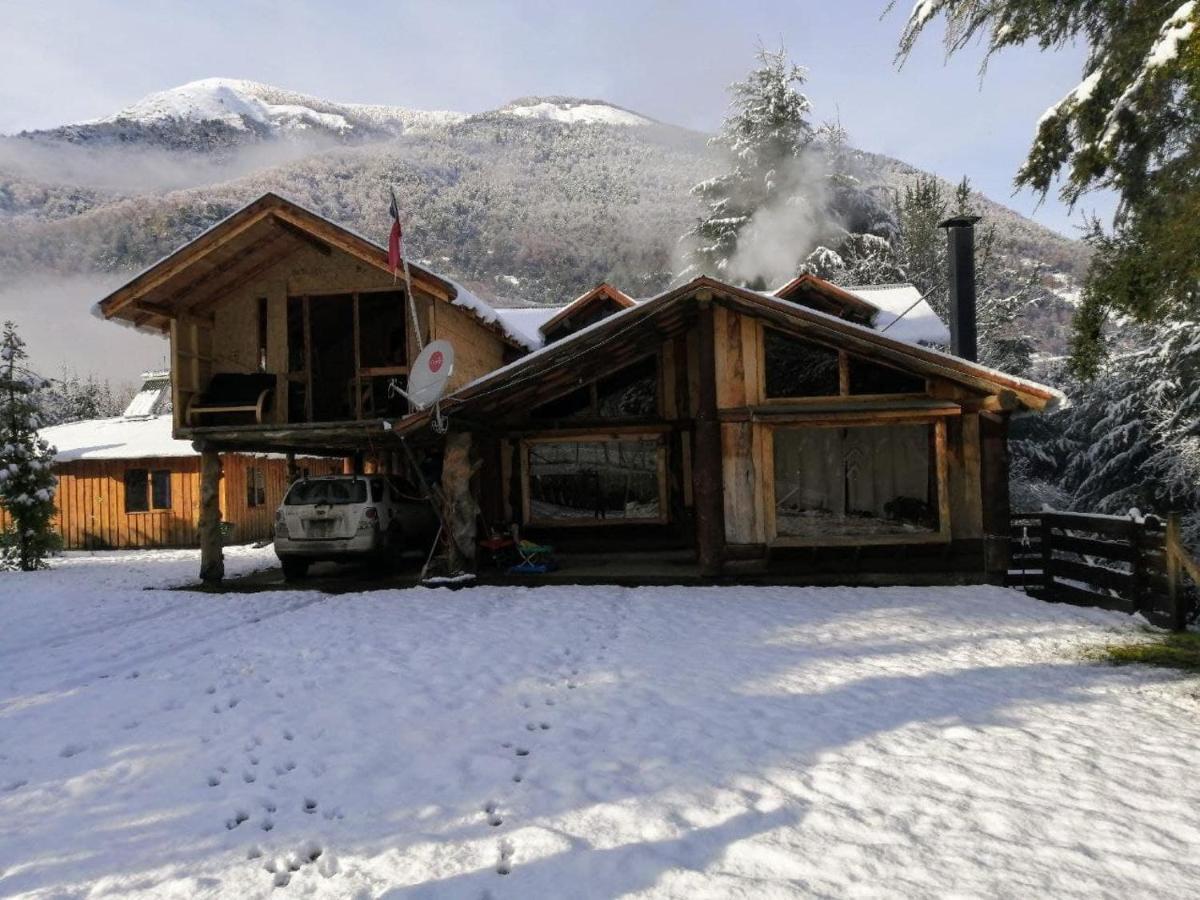 Hostal Ayalen Y Cabalgata Curarrehue